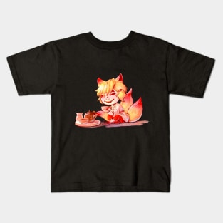 Tea time with a kitsune Kids T-Shirt